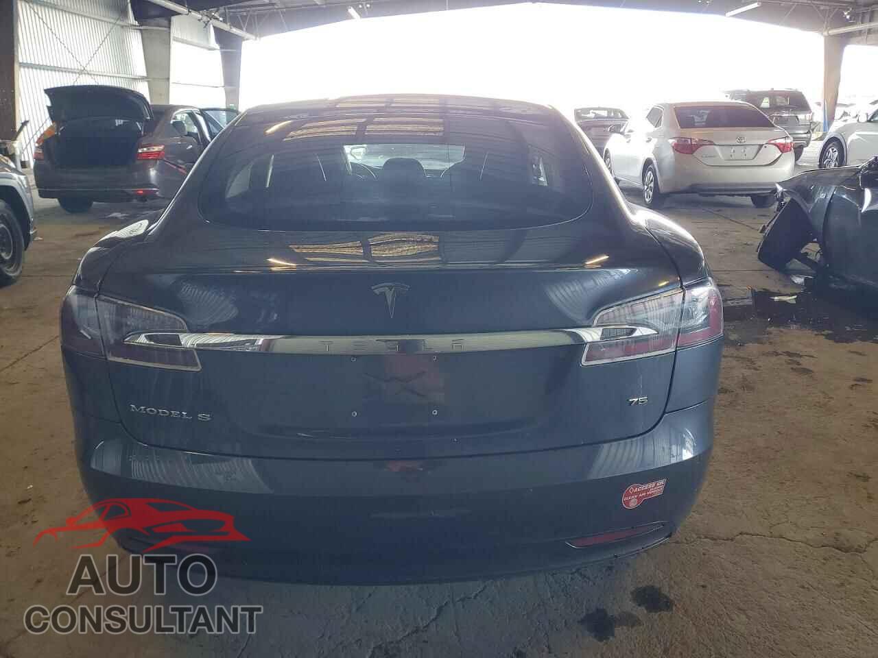 TESLA MODEL S 2017 - 5YJSA1E11HF207300