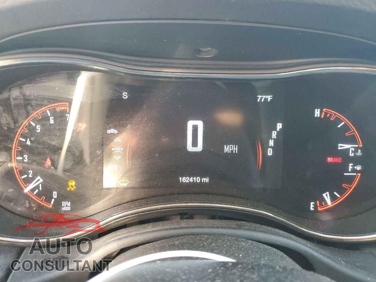 DODGE DURANGO 2018 - 1C4RDJDG5JC434990