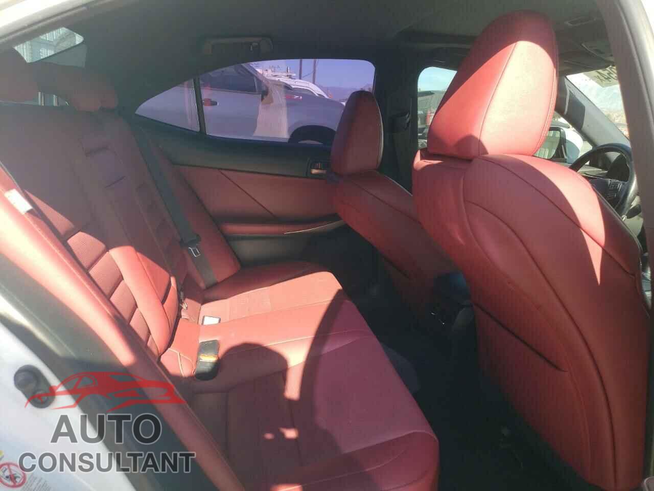 LEXUS IS 2017 - JTHBA1D2XH5047363