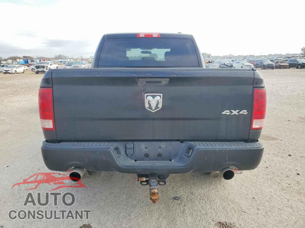 DODGE RAM 1500 2012 - 1C6RD7KT8CS167573