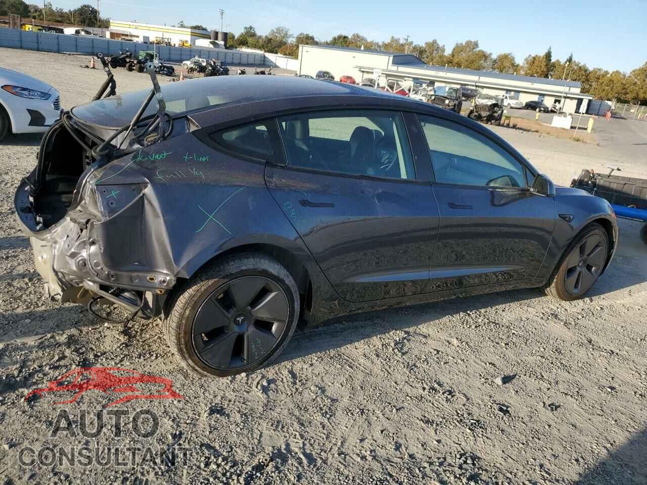 TESLA MODEL 3 2023 - 5YJ3E1EA4PF495417