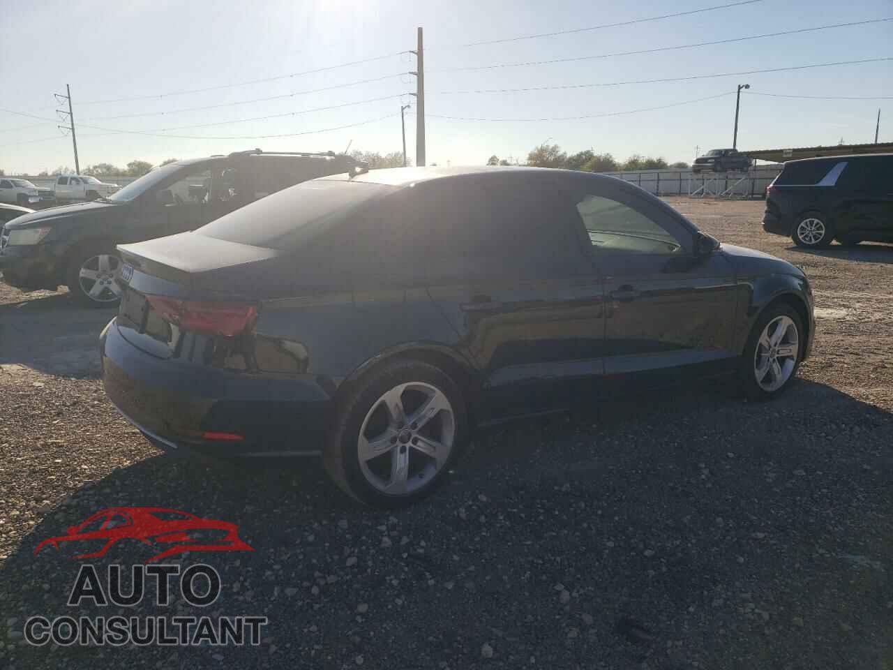 AUDI A3 2017 - WAUAUGFF5H1060436