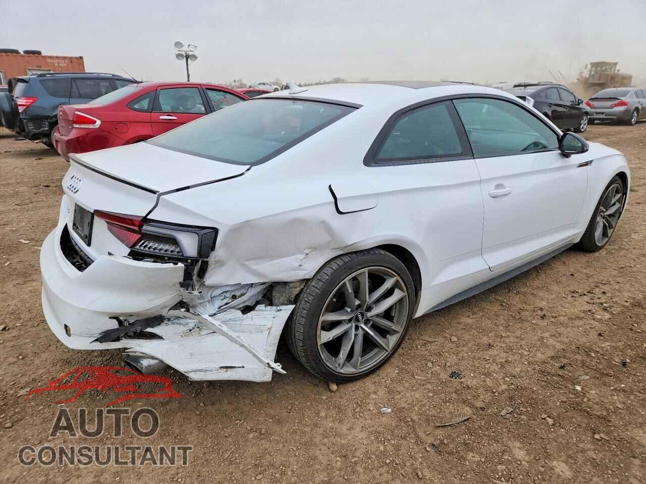 AUDI A5 2019 - WAUTNAF59KA018207
