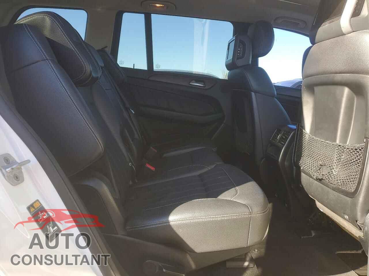 MERCEDES-BENZ GL-CLASS 2015 - 4JGDF2EE8FA531297