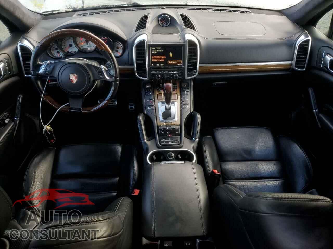 PORSCHE CAYENNE 2012 - WP1AC2A23CLA81911