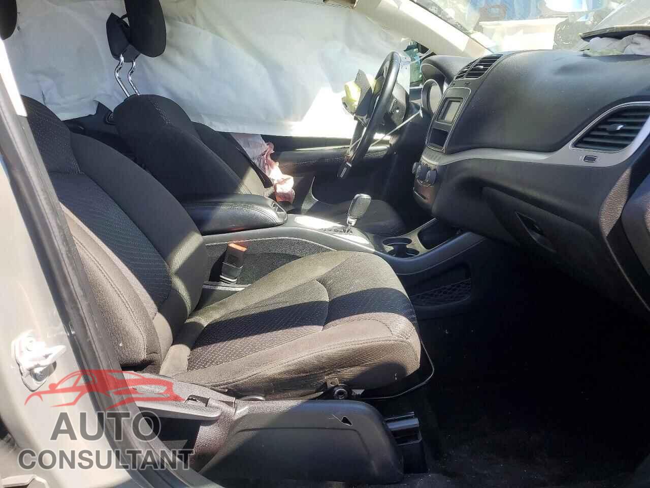 DODGE JOURNEY 2020 - 3C4PDCAB7LT277790