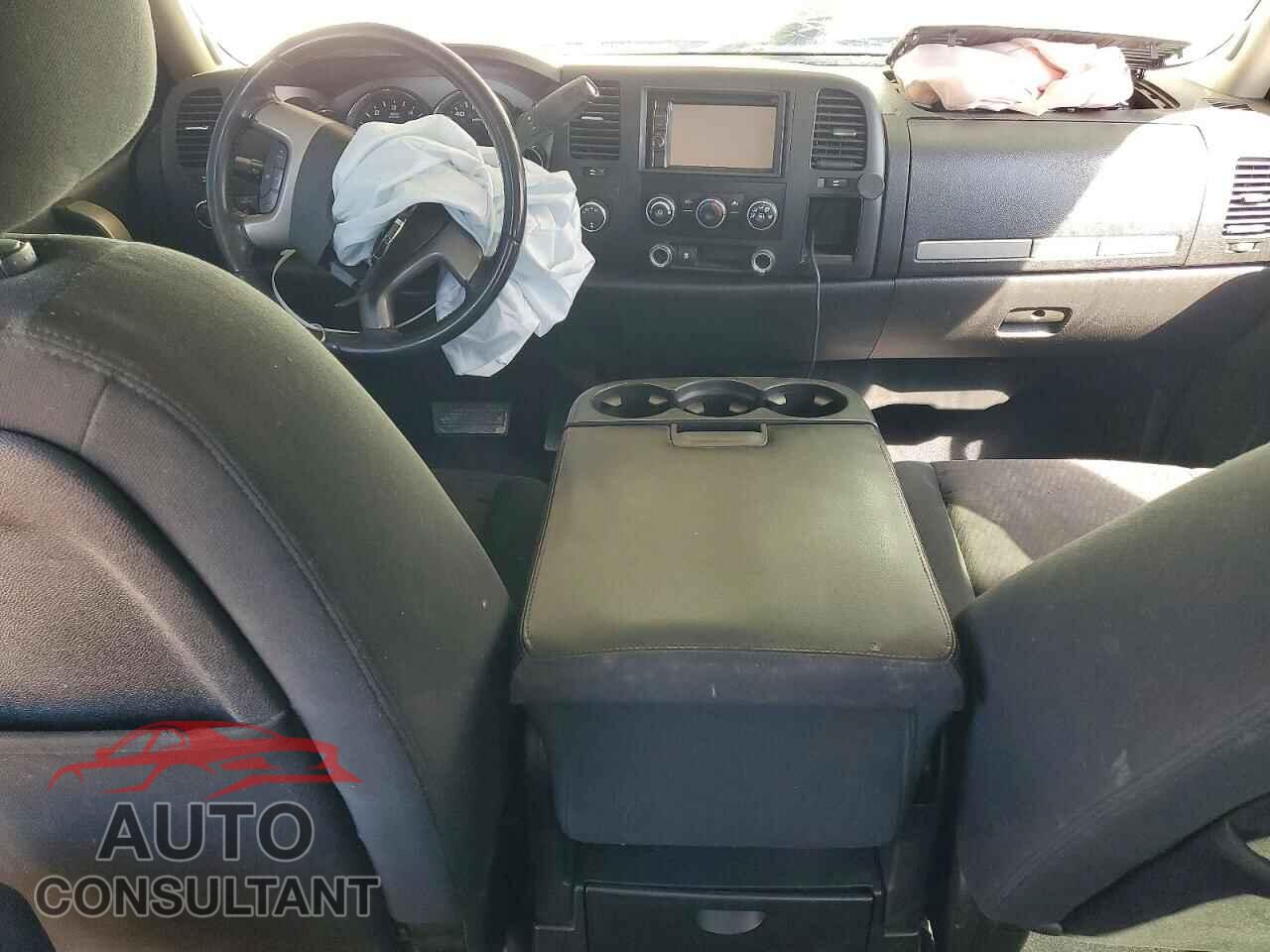 CHEVROLET SILVERADO 2011 - 3GCPKSE33BG201848