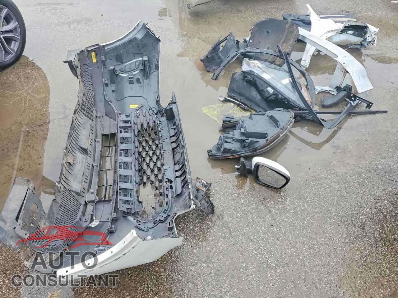 FORD ESCAPE 2020 - 1FMCU0G67LUA93300