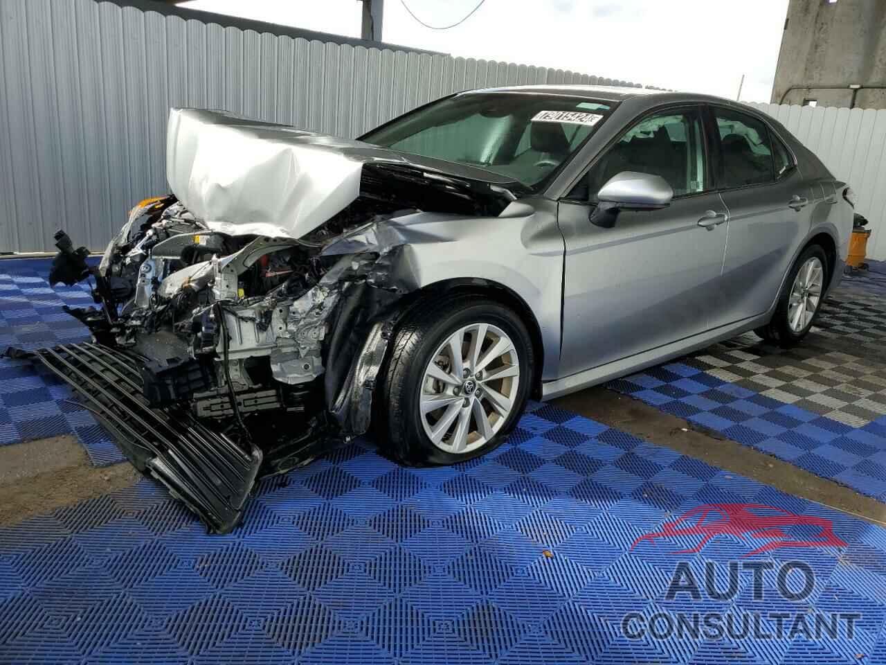 TOYOTA CAMRY 2024 - 4T1C11AK6RU852760