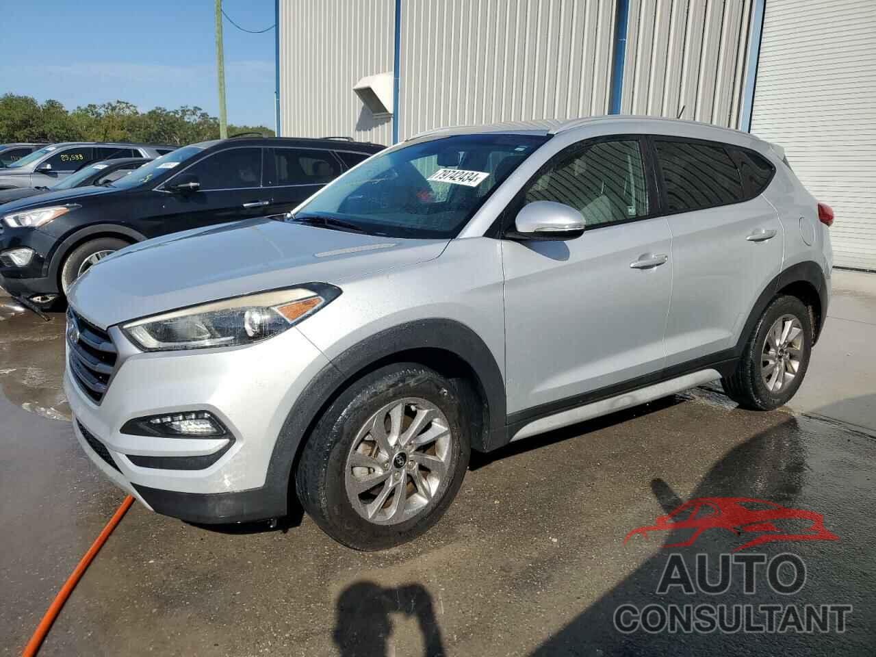 HYUNDAI TUCSON 2017 - KM8J33A27HU457725