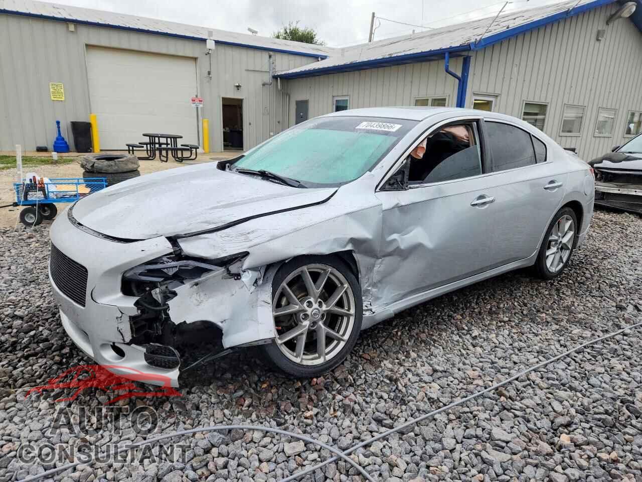 NISSAN MAXIMA 2011 - 1N4AA5AP4BC857701