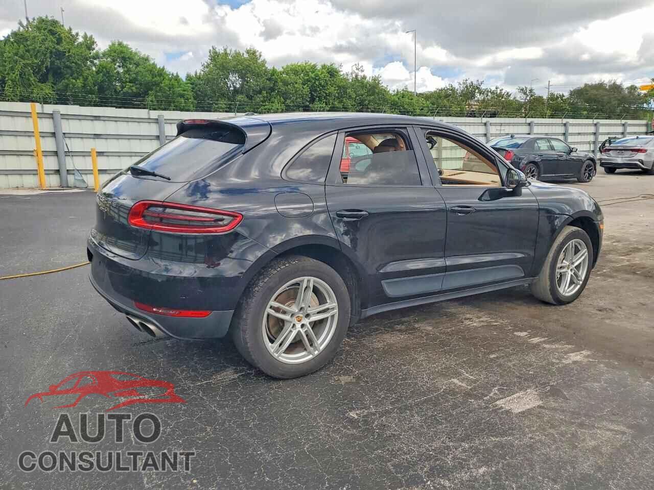 PORSCHE MACAN 2015 - WP1AB2A53FLB66877