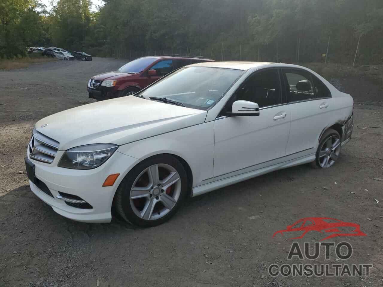 MERCEDES-BENZ C-CLASS 2011 - WDDGF8BB3BR181187
