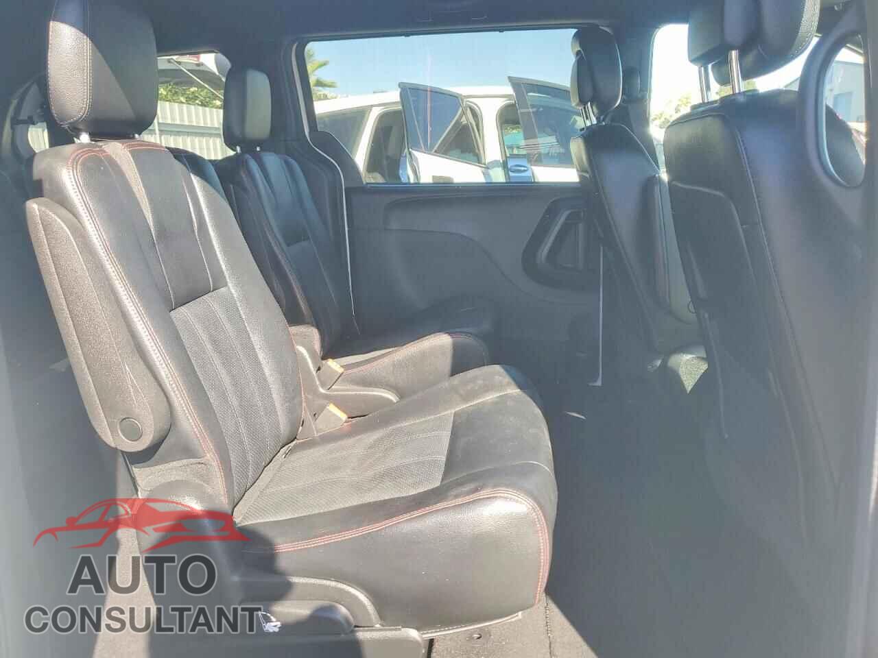 DODGE CARAVAN 2019 - 2C4RDGEG3KR694802