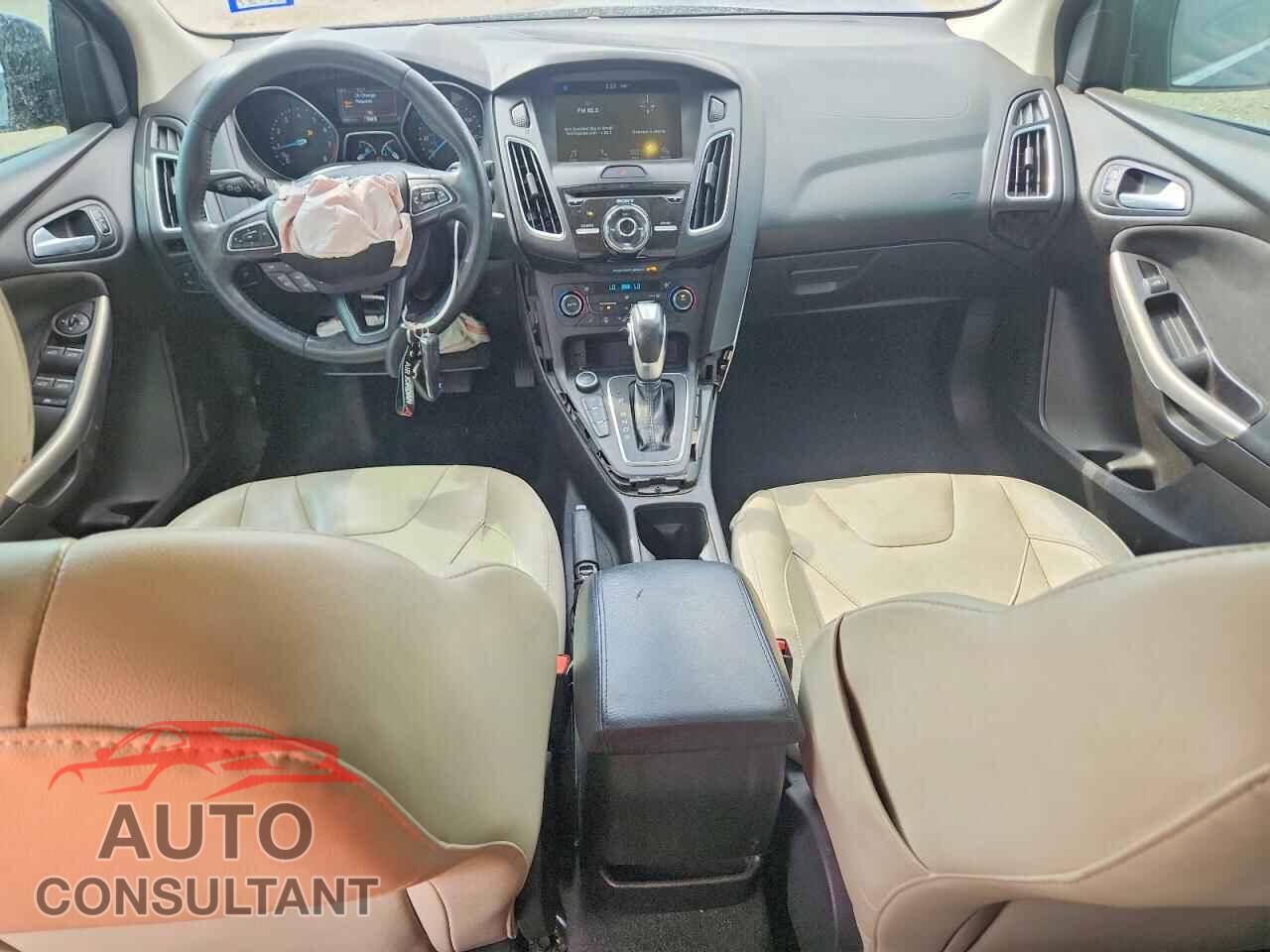 FORD FOCUS 2016 - 1FADP3J24GL347652