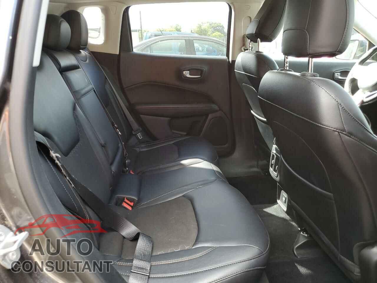 JEEP COMPASS 2017 - 3C4NJDBB5HT672109