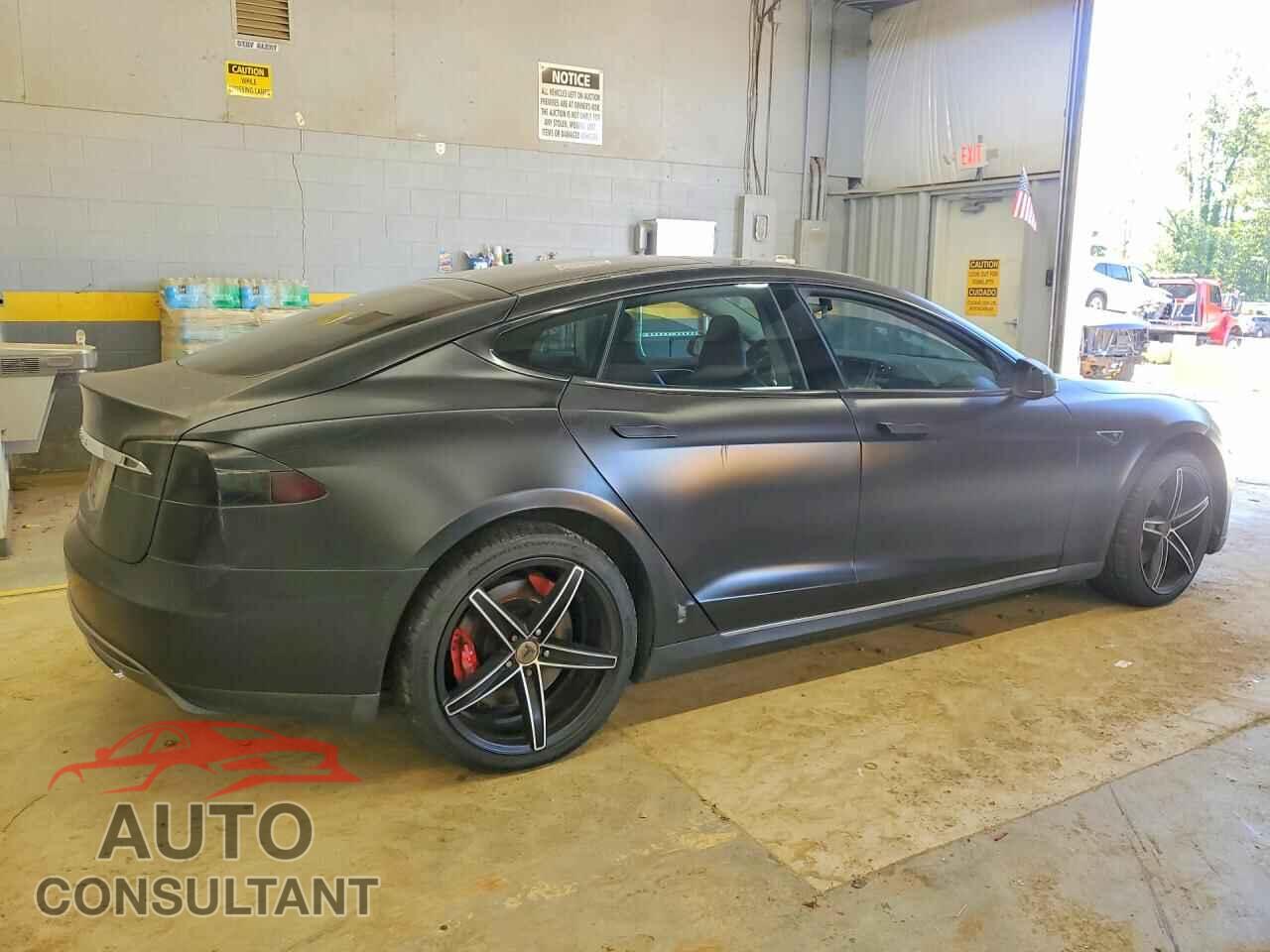 TESLA MODEL S 2014 - 5YJSA1H13EFP48744