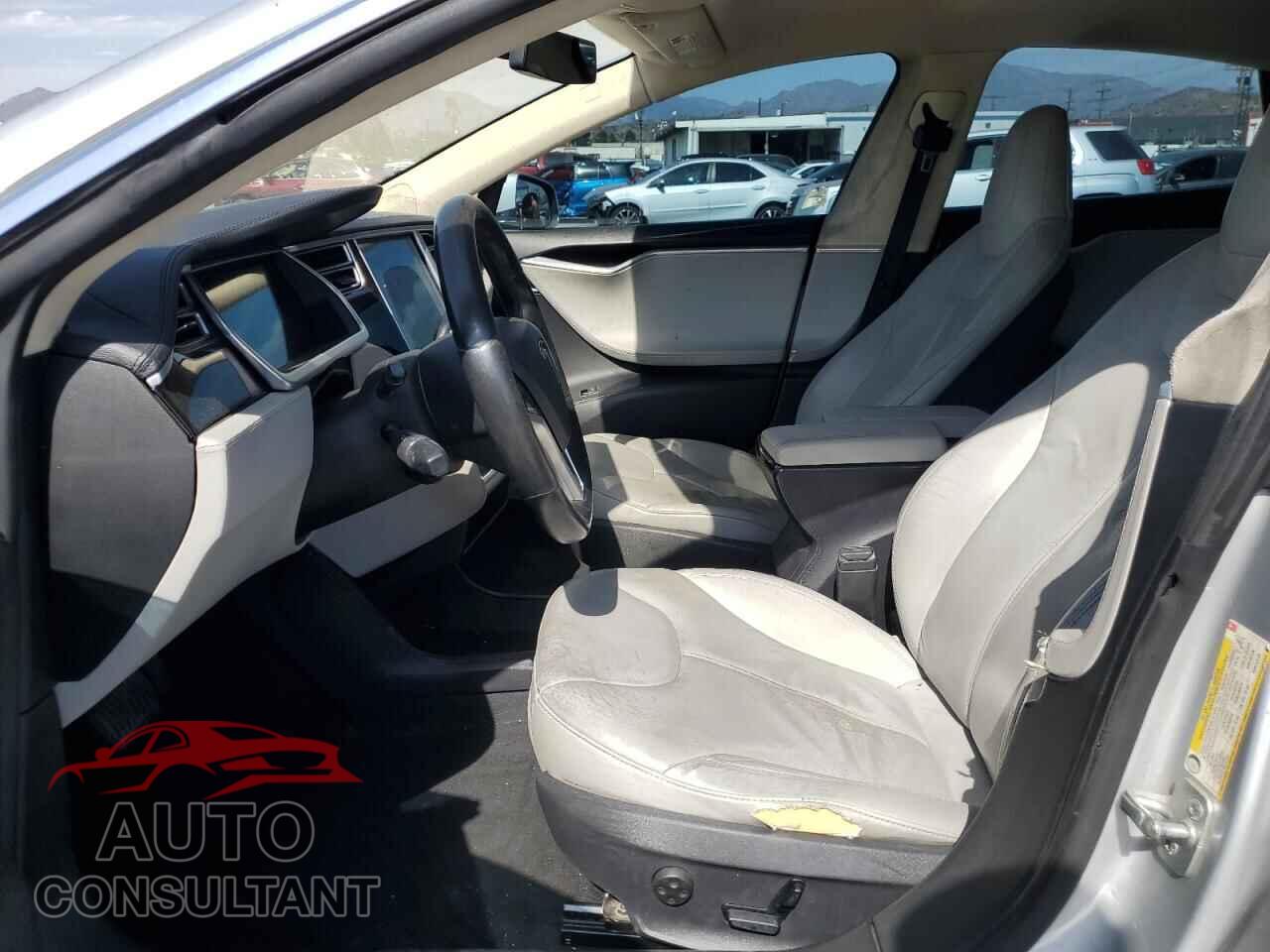 TESLA MODEL S 2013 - 5YJSA1CG1DFP18328