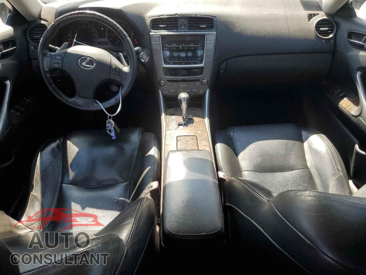 LEXUS IS 2010 - JTHCF5C20A5036957