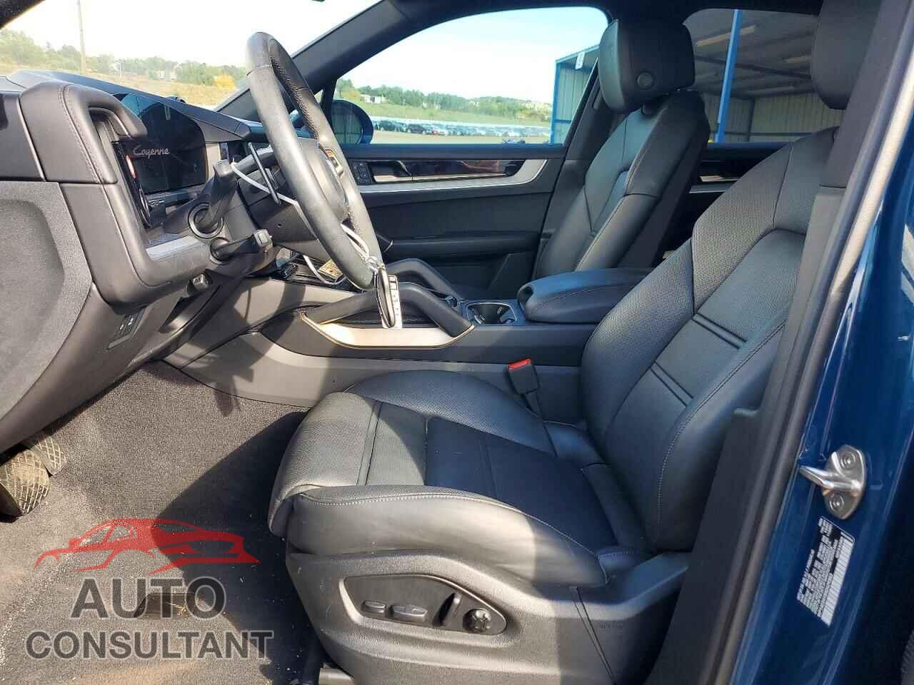 PORSCHE CAYENNE 2024 - WP1AE2AY8RDA29353