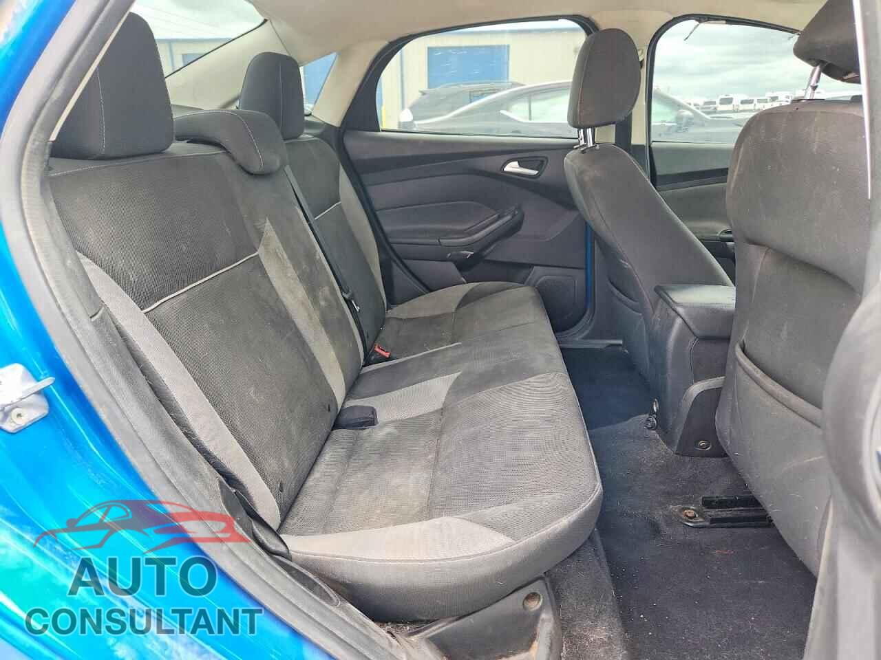 FORD FOCUS 2014 - 1FADP3F2XEL207708