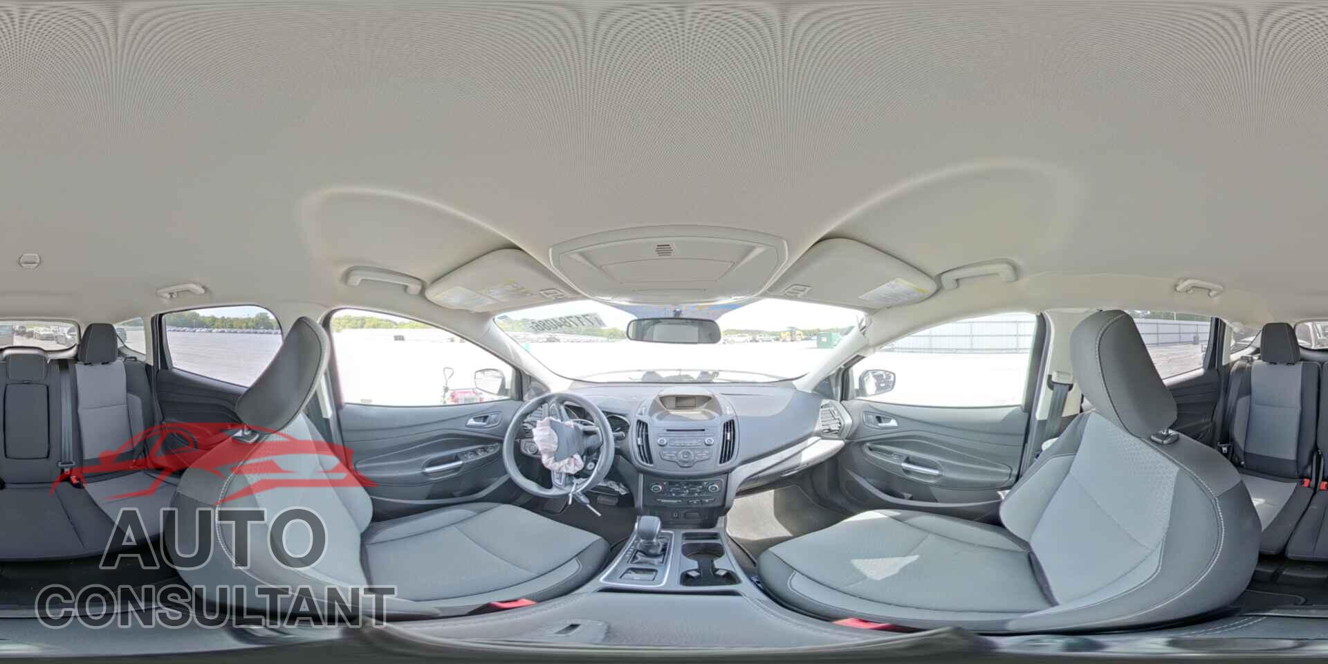 FORD ESCAPE 2018 - 1FMCU9GD5JUB26956