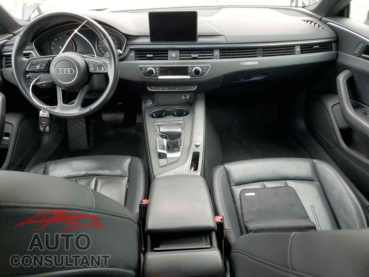 AUDI A5 2018 - WAUBNCF55JA050111