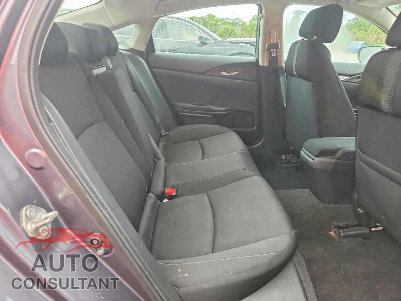 HONDA CIVIC 2017 - 19XFC2F79HE077891
