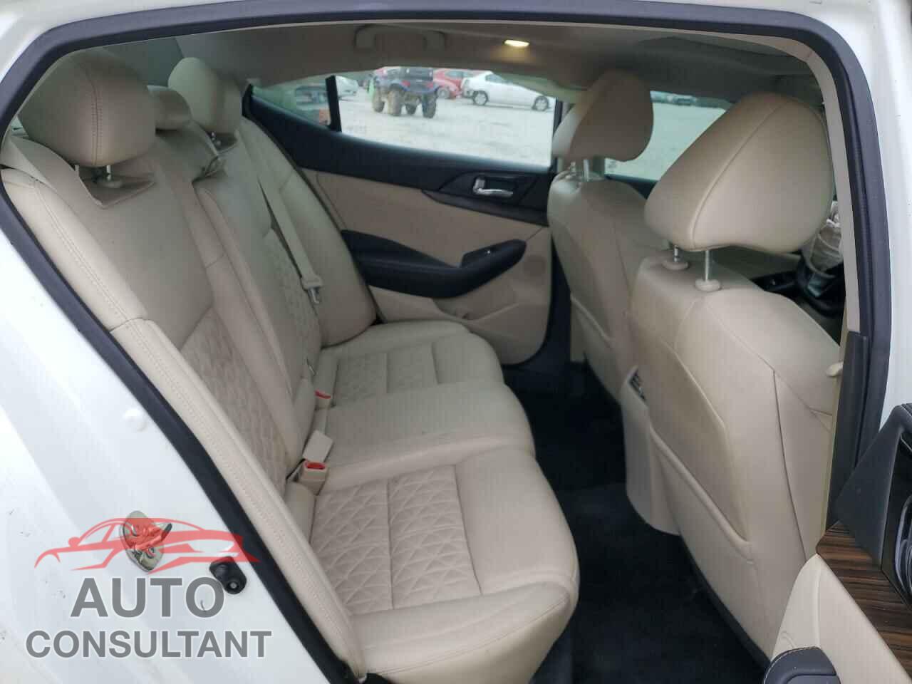 NISSAN MAXIMA 2017 - 1N4AA6AP1HC436436