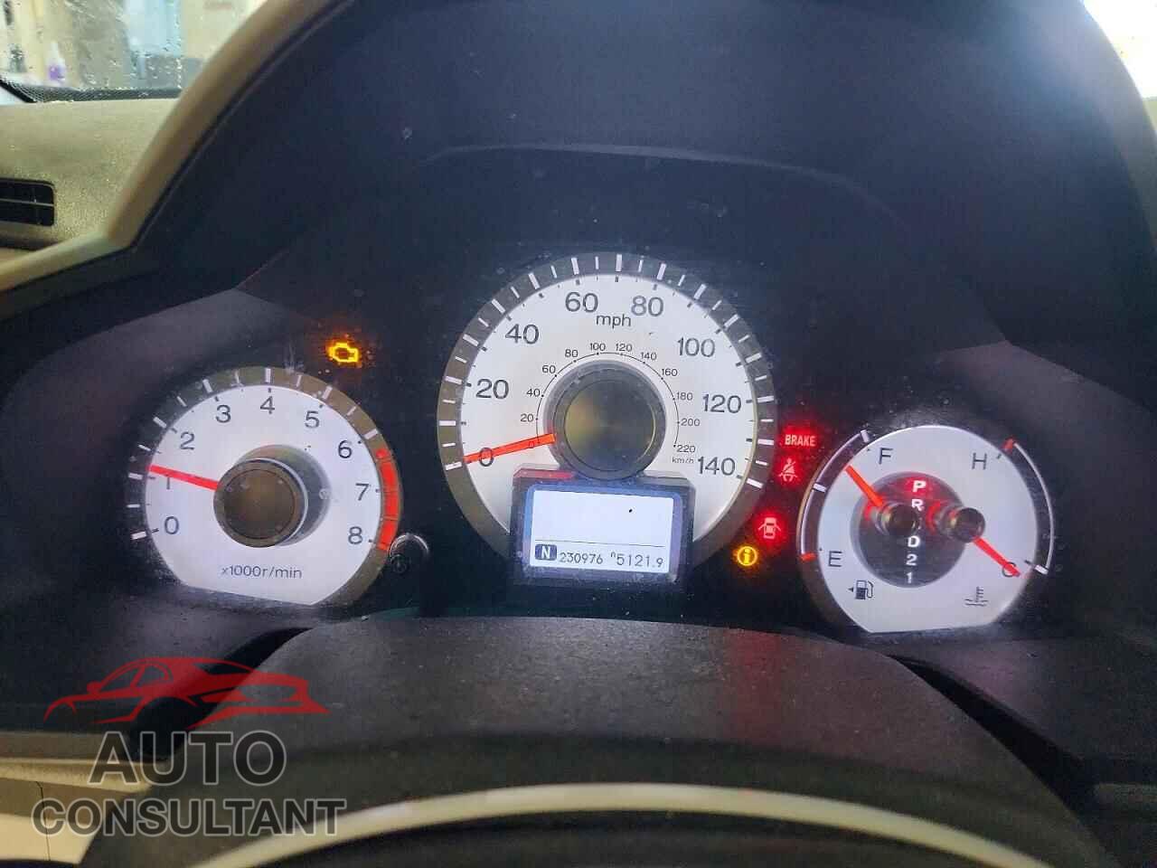 HONDA PILOT 2011 - 5FNYF4H99BB011076