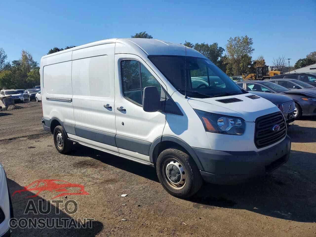 FORD TRANSIT 2019 - 1FTYR2CM7KKA00684