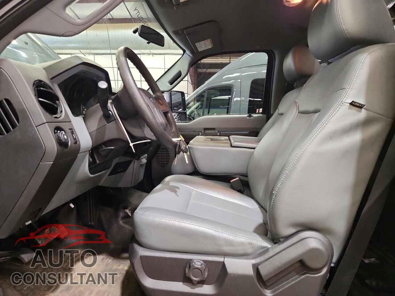 FORD F250 2015 - 1FTBF2B60FEB84839