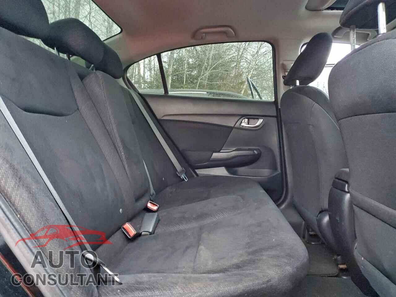 HONDA CIVIC 2013 - 2HGFB2F55DH044453