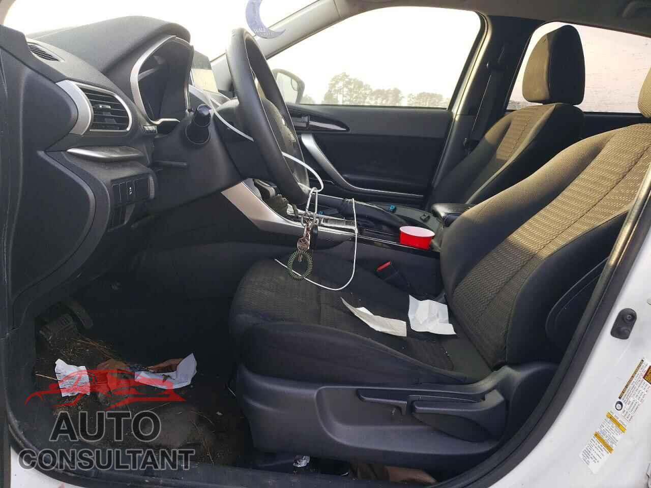 MITSUBISHI ECLIPSE 2019 - JA4AT4AA7KZ030423