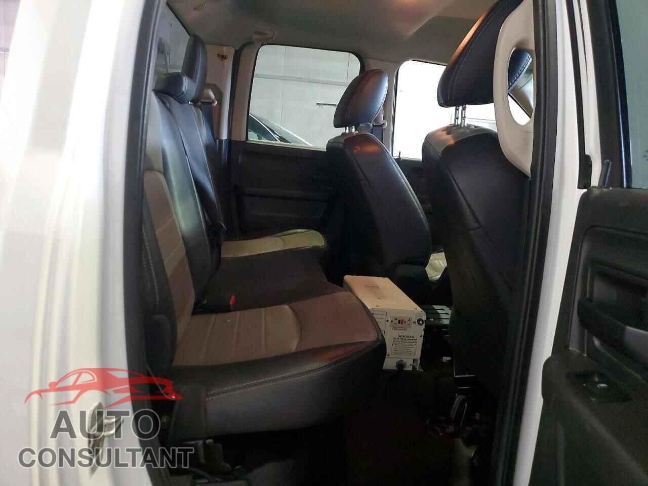 DODGE RAM 1500 2012 - 1C6RD7FP8CS295986
