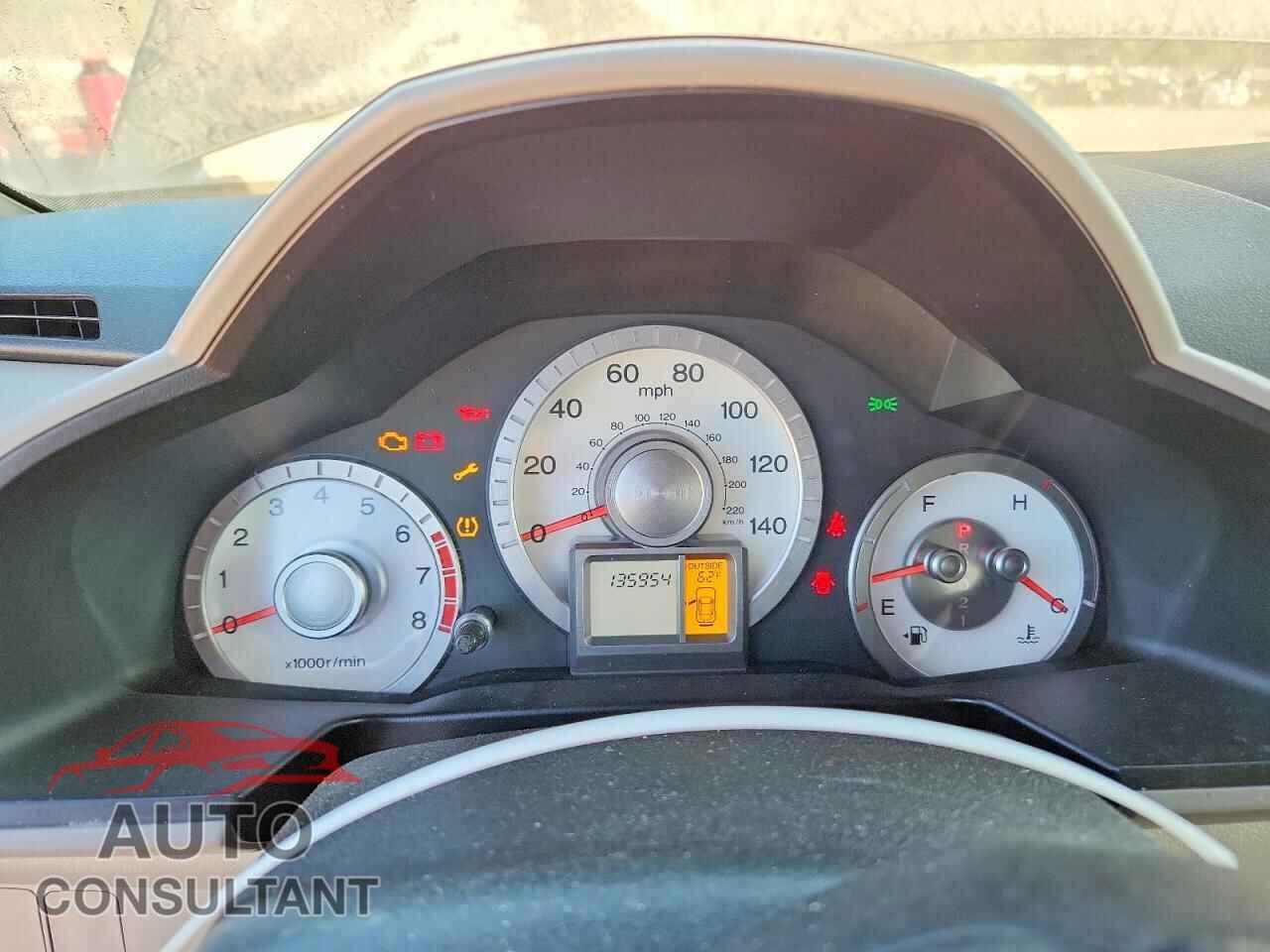 HONDA PILOT 2010 - 5FNYF3H56AB015754