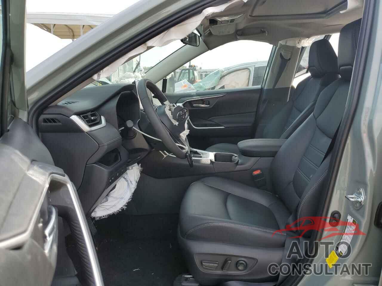TOYOTA RAV4 2023 - 2T3A1RFV0PW357967