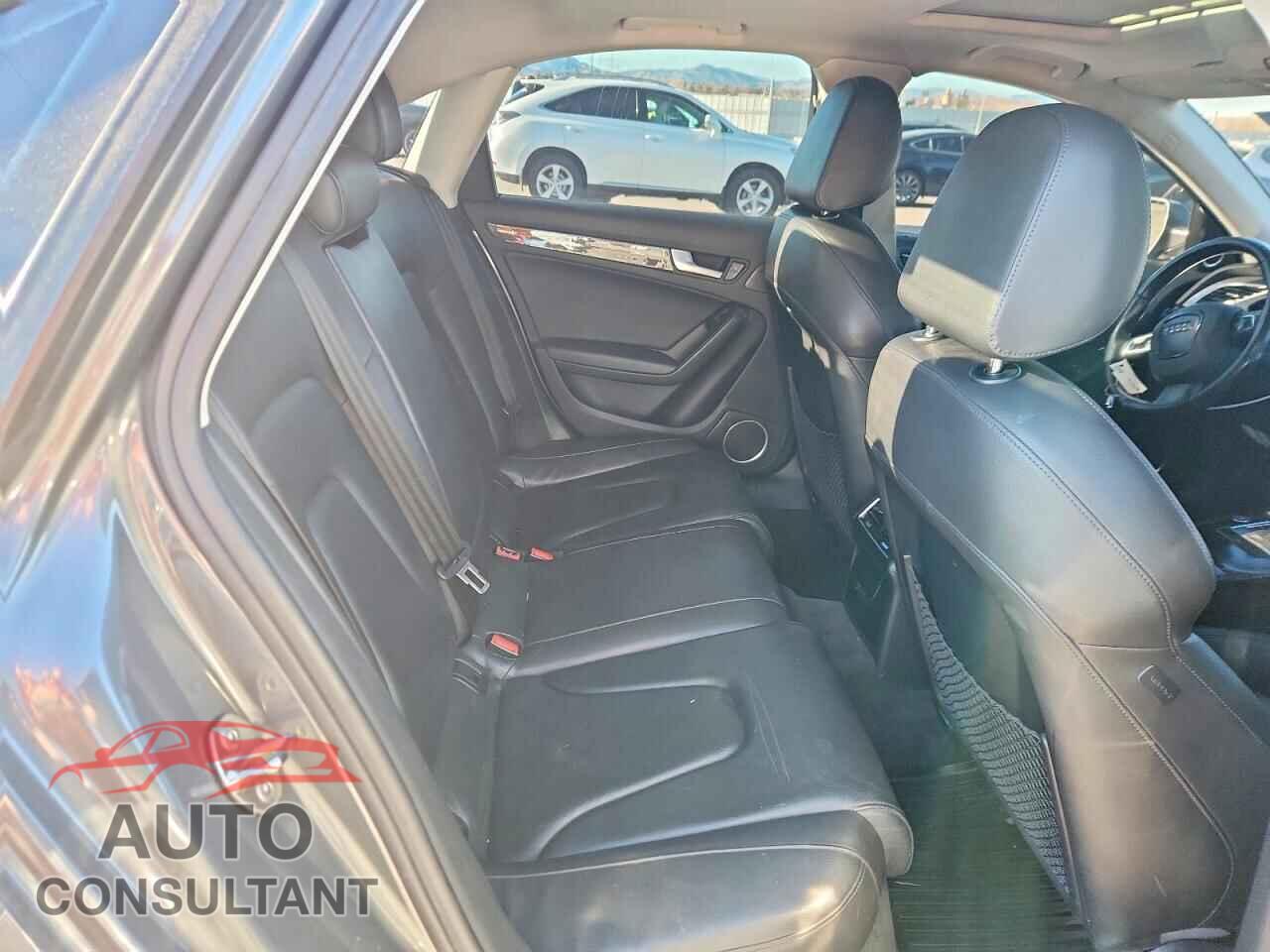AUDI A4 2012 - WAUFFAFL8CN013437