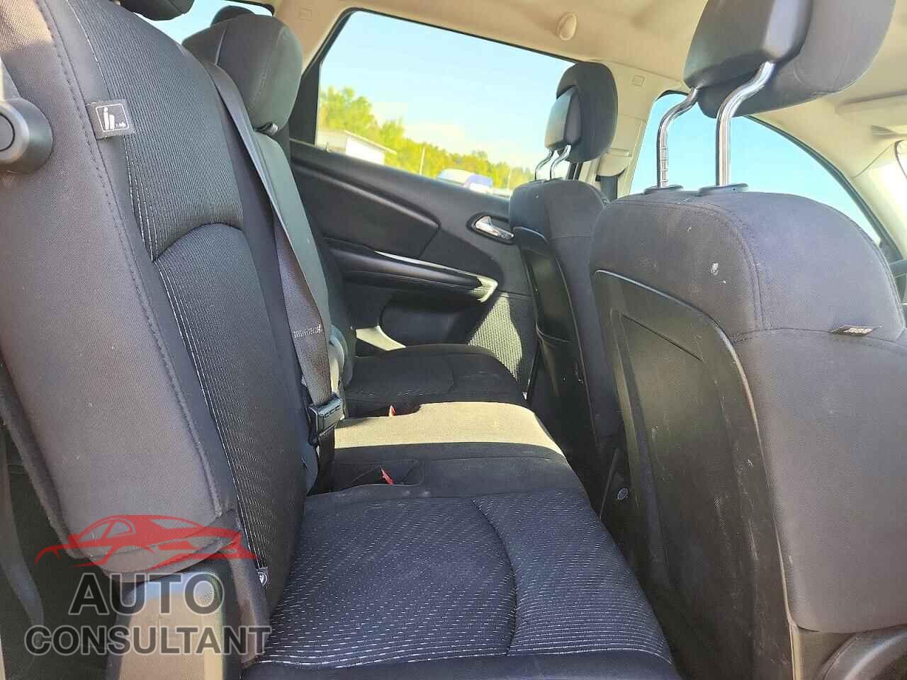 DODGE JOURNEY 2013 - 3C4PDCBG1DT546782