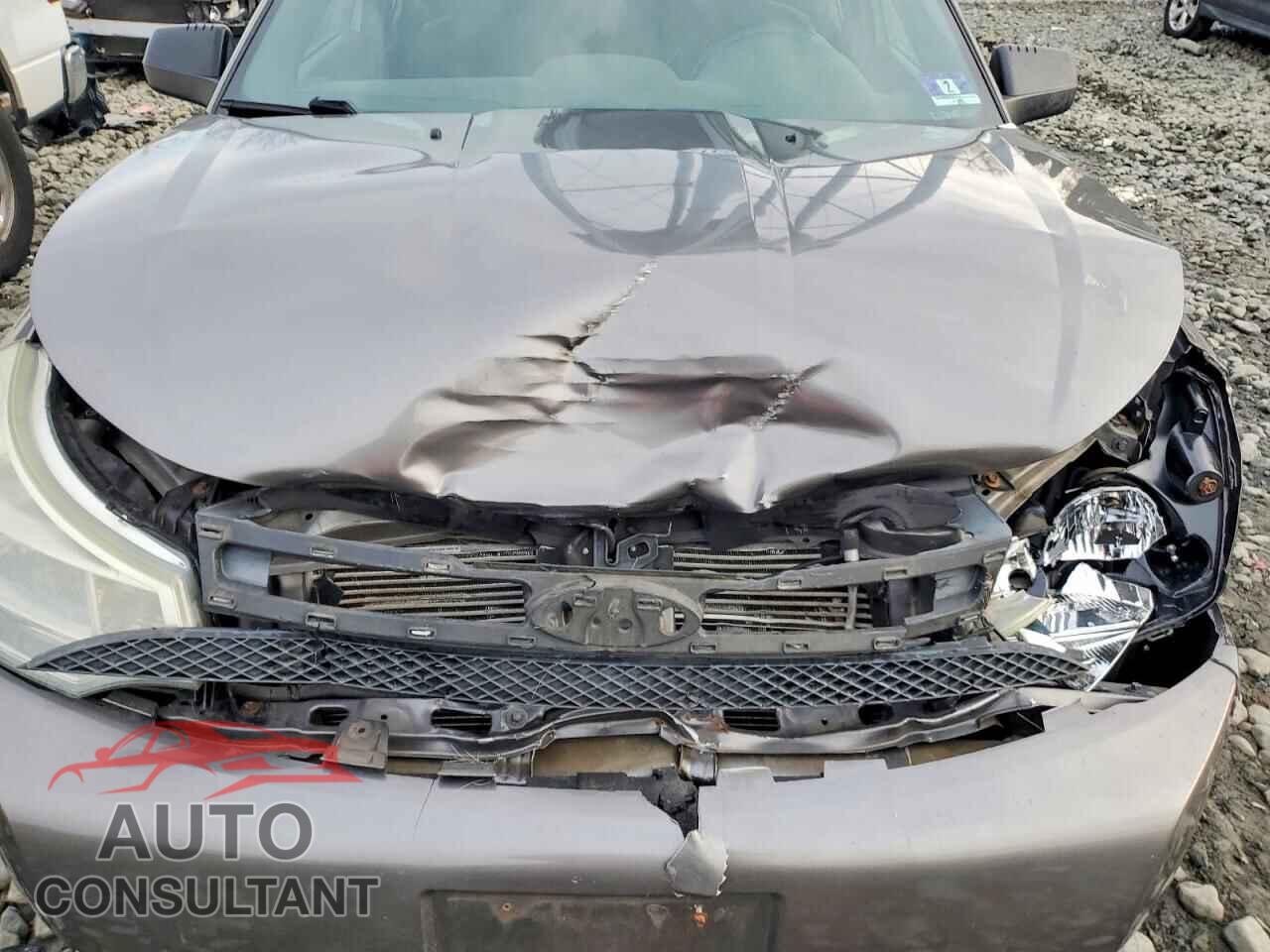 FORD FOCUS 2011 - 1FAHP3FN0BW146262