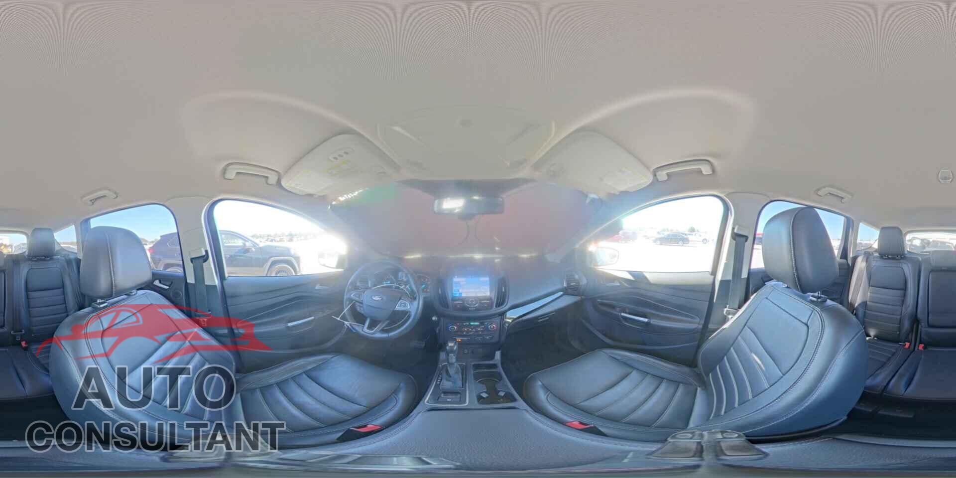FORD ESCAPE 2017 - 1FMCU9JD5HUD66205
