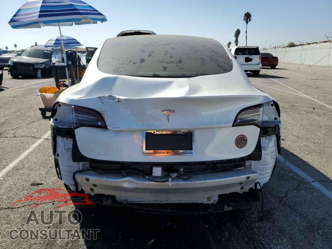 TESLA MODEL 3 2020 - 5YJ3E1EA7LF807613