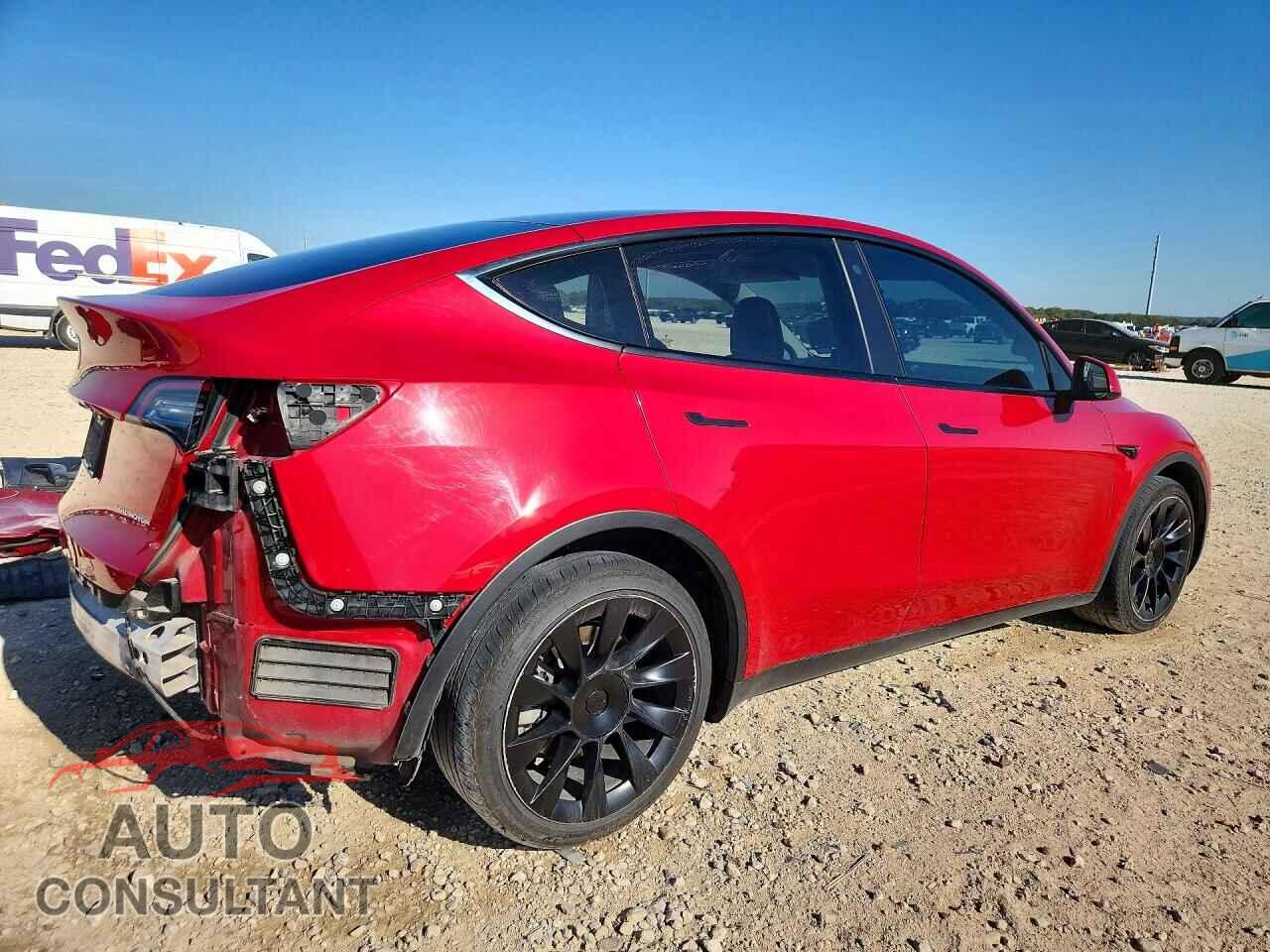 TESLA MODEL Y 2022 - 7SAYGDEE8NF480357