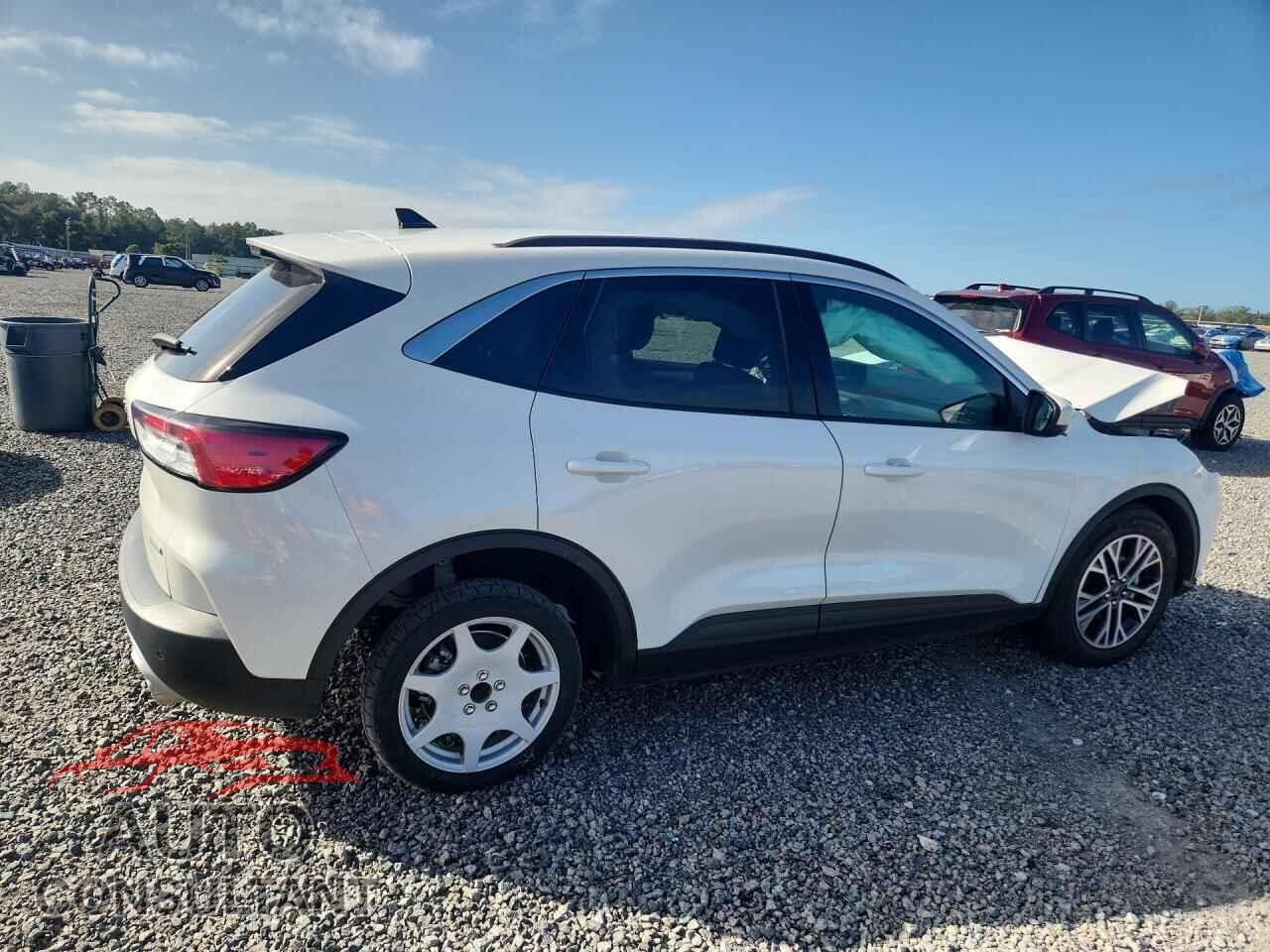 FORD ESCAPE 2020 - 1FMCU0H68LUA24310