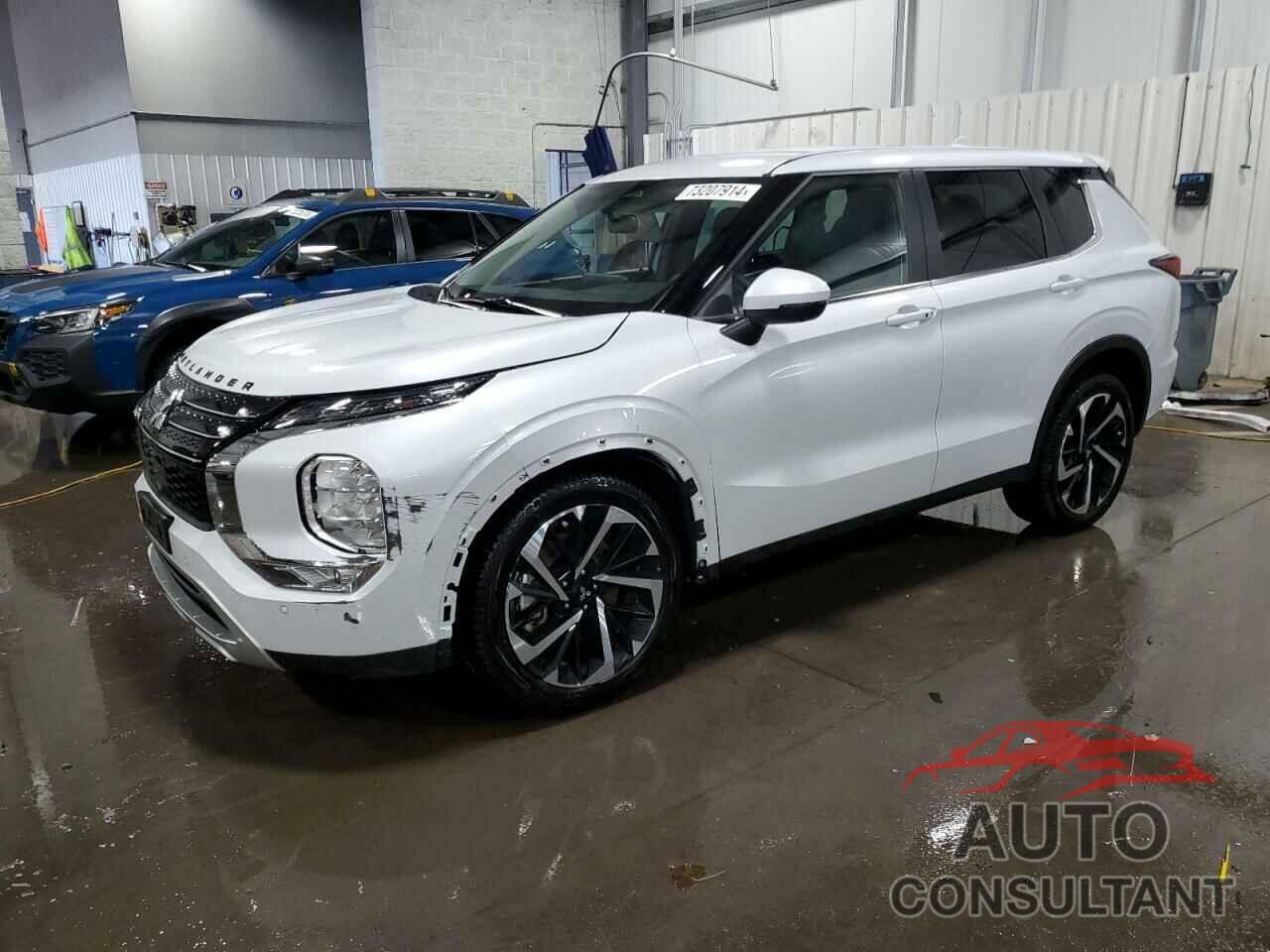 MITSUBISHI OUTLANDER 2023 - JA4J3UA85PZ013608
