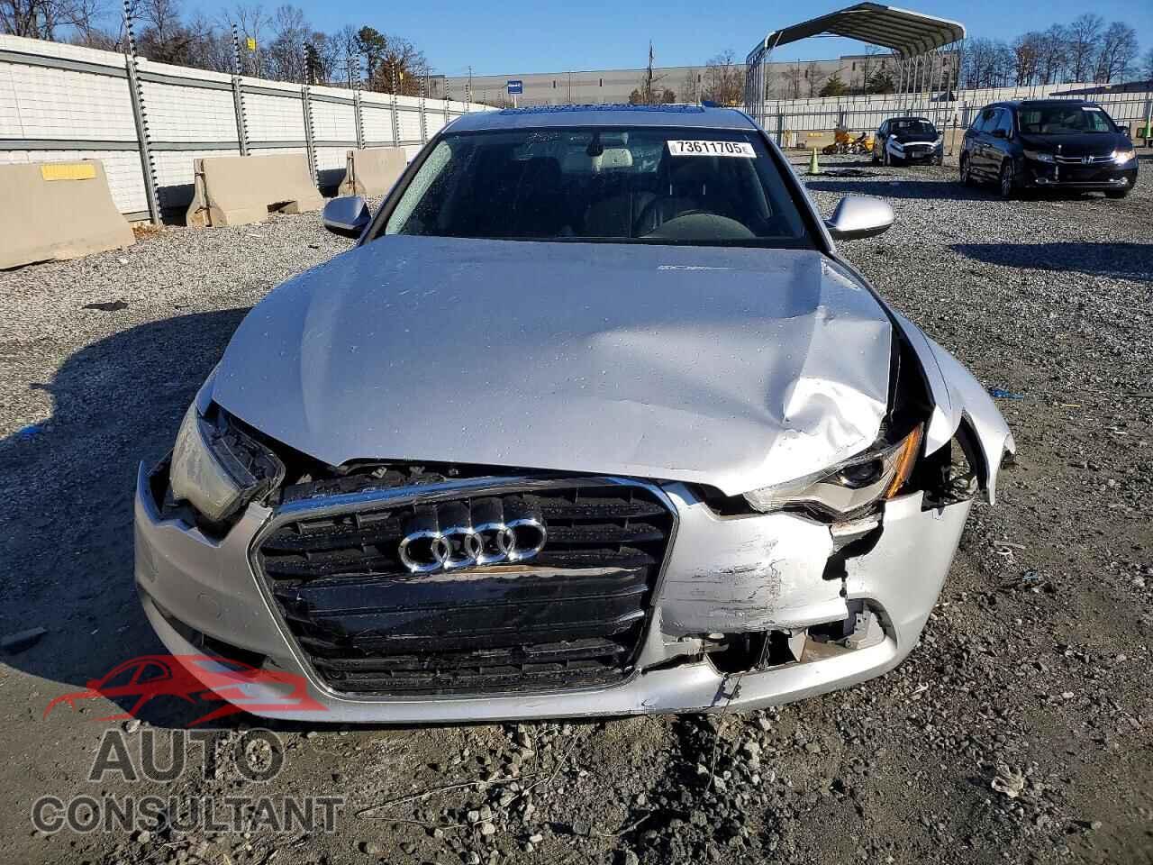 AUDI A6 2012 - WAUDFAFC5CN076695