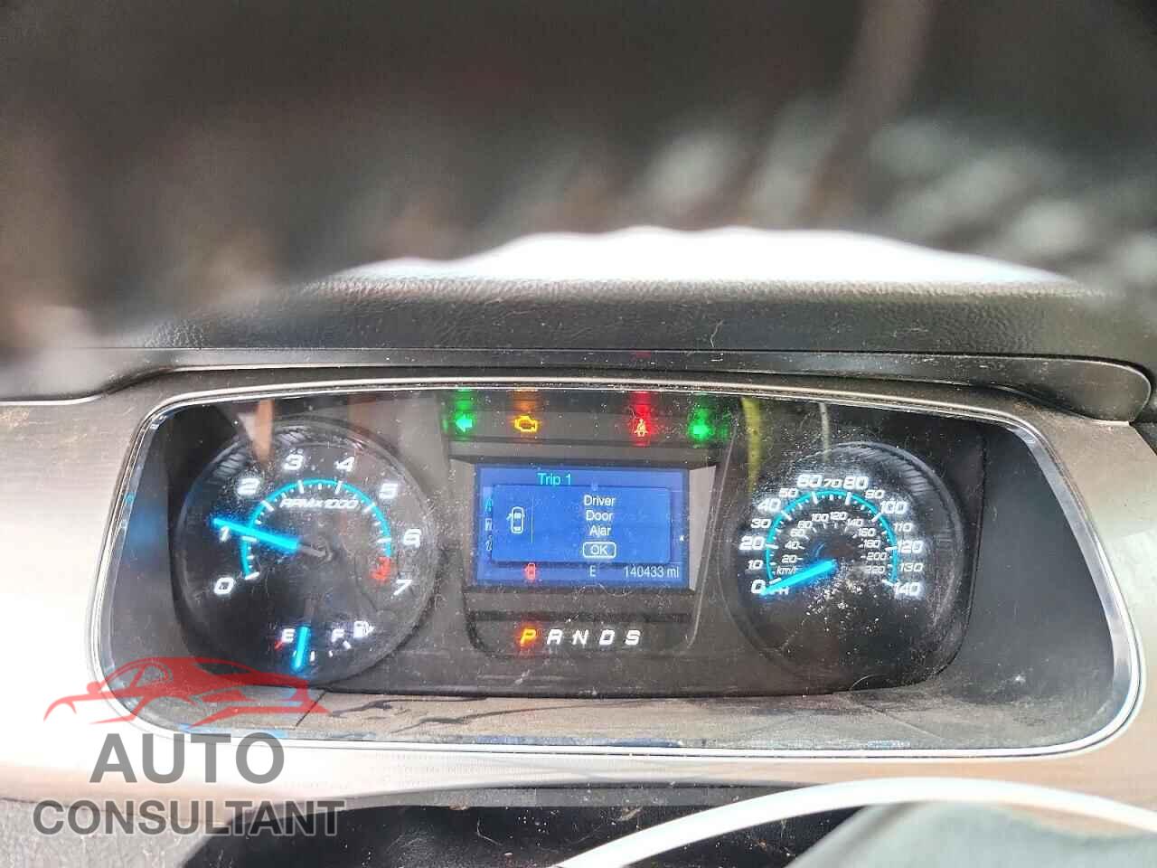 FORD TAURUS 2015 - 1FAHP2E85FG182972