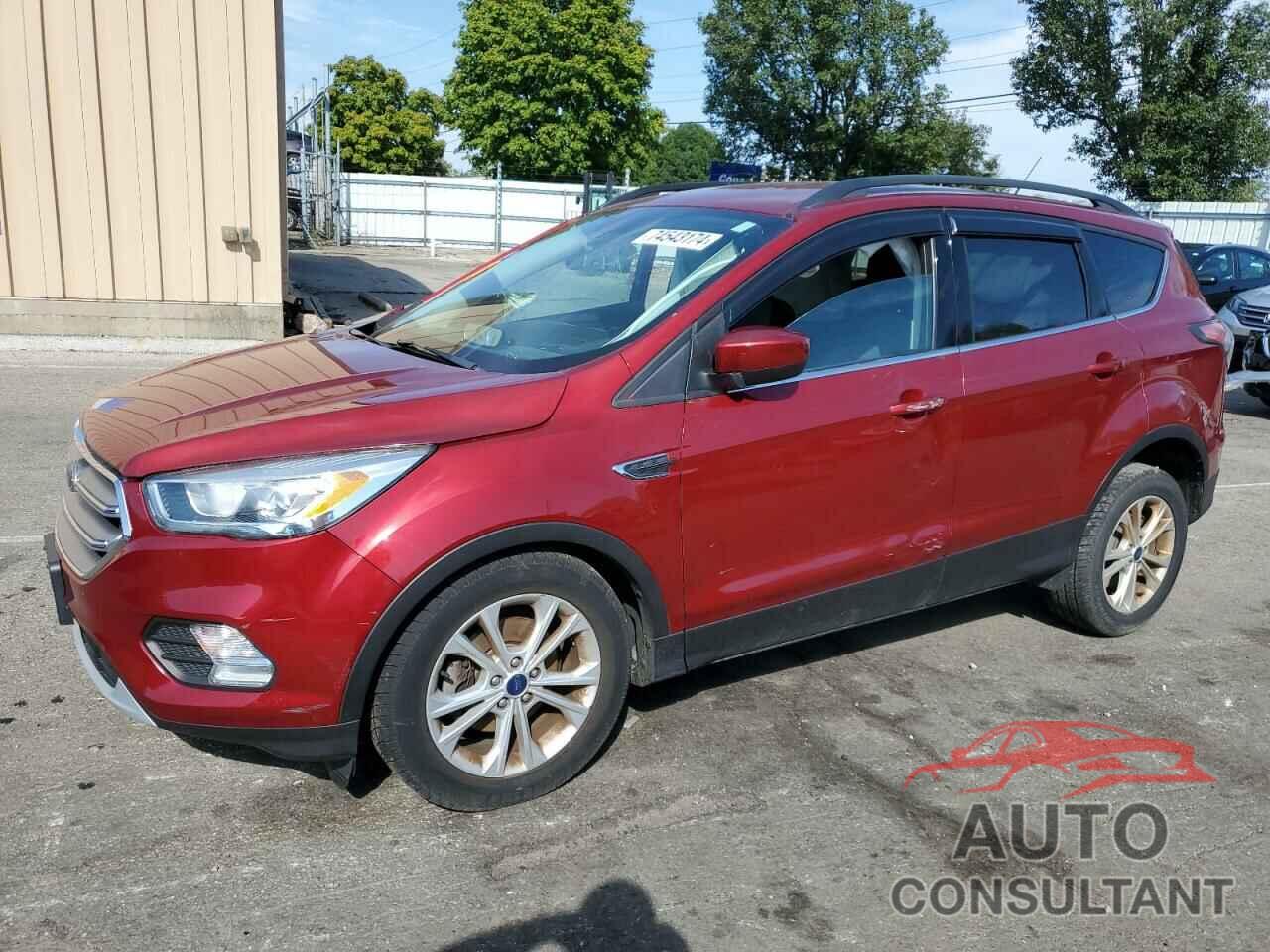 FORD ESCAPE 2017 - 1FMCU0GD4HUA12579