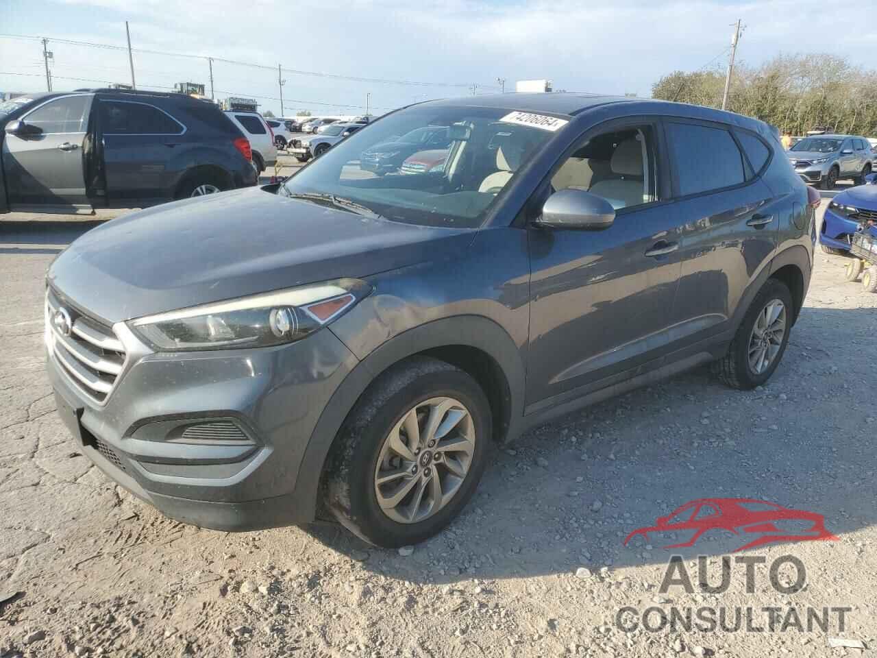 HYUNDAI TUCSON 2018 - KM8J2CA42JU673816