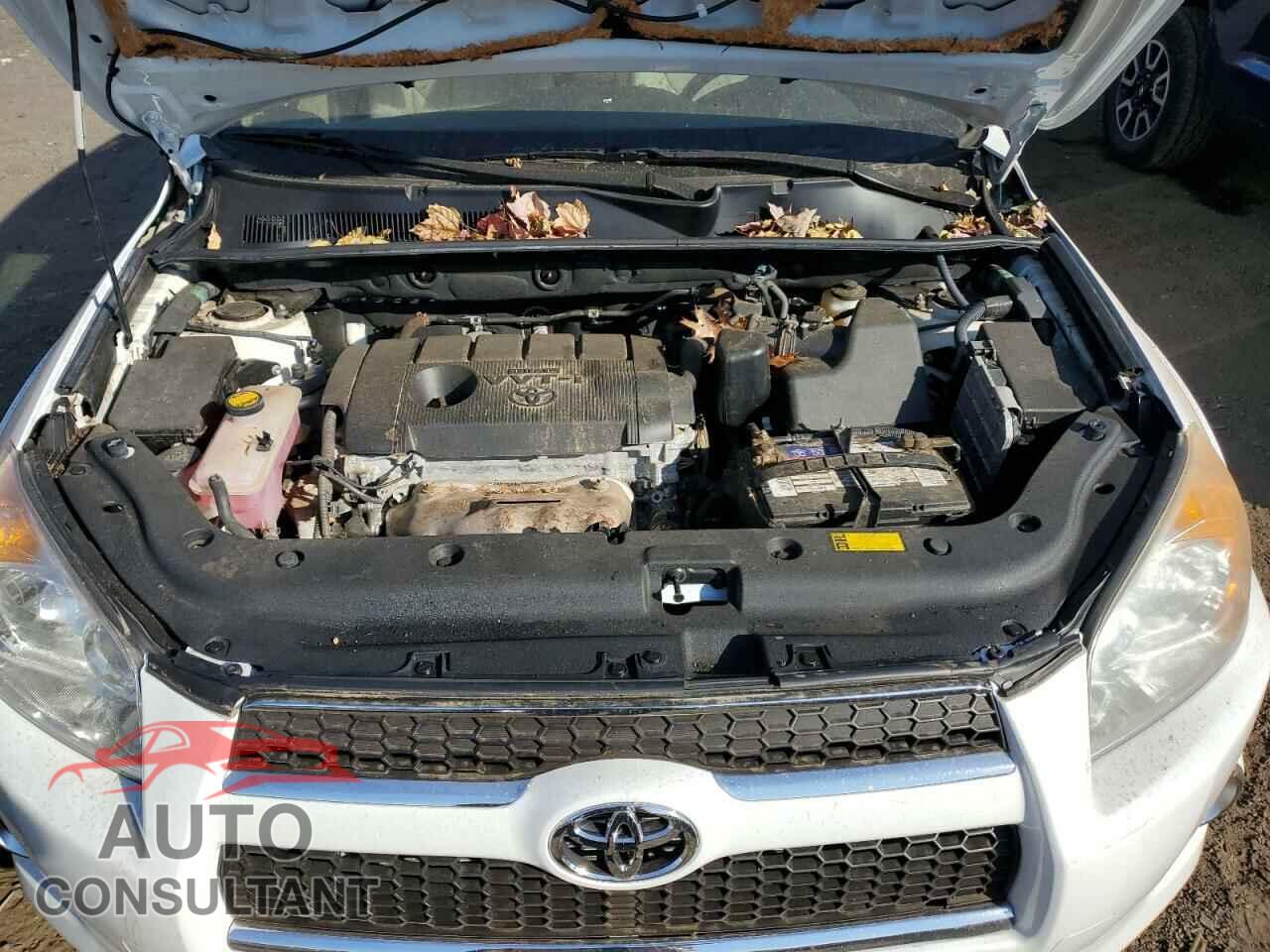 TOYOTA RAV4 2012 - 2T3DF4DV7CW251496